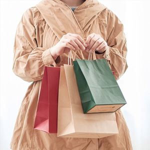 Bolsas de Comida Blancas para Llevar, Bolsas de Papel Kraft Personalizadas Impermeables con su Propio Logotipo - Product Image 1