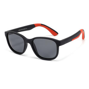 2025 новые модные поляризационные солнцезащитные очки в рамке дерева легкие спортивные солнцезащитные очки вторичной инъекции - Product Image 1