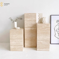Yushi Group Bases modernes en marbre naturel pour Sculptures Piédestal carré avec gravure sculptée pour la décoration de la maison