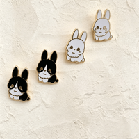 Épinglette personnalisée en émail dur plaqué or avec logo animal adorable, badge en métal pour revers avec impression sérigraphiée