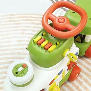 Nuevo juego de rompecabezas de aprendizaje multifunción para niños pequeños, andador de coche con pulverización de niebla y música de luces - Product Image 5