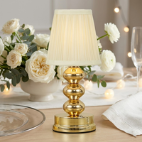 Lampe de chevet rechargeable dorée pour mariage avec abat-jour plissé, idéale pour hôtels et restaurants, lampe de table sans fil de luxe