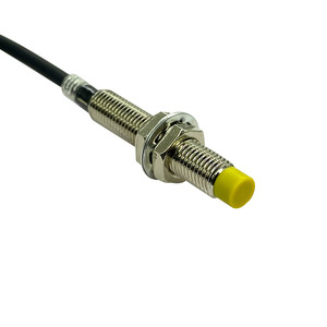 Interrupteur de proximité circulaire IP67 avec sortie NPN et PNP, capteur inductif cylindrique DC10-30V, interrupteur intégré à trois fils - Product Image 3