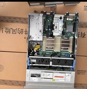 Serveur Dell R750 d'origine en état quasi neuf, personnalisé, monté en rack 2U, le fabricant prend en charge jusqu'à deux processeurs Xeon de 3e génération - Product Image 2