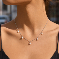 Collar de Perlas de Agua Dulce Blancas con Cadena de Clip Asimétrica Plateada, Diseño Único y Elegante, para Regalo de Joyería