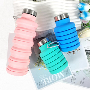 Bouteille d'eau de sport pliable en plein air portable personnalisée en gros capacité de 500ml bouteille d'eau chaude en silicone de tasse de boisson de voyage - Product Image 3