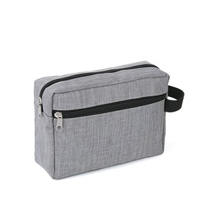 Hot hommes rasage dopp kit sac <span class=keywords><strong>trousse</strong></span> <span class=keywords><strong>de</strong></span> <span class=keywords><strong>toilette</strong></span> <span class=keywords><strong>pas</strong></span> <span class=keywords><strong>cher</strong></span> étanche promotionnel gent oxford voyage articles <span class=keywords><strong>de</strong></span> <span class=keywords><strong>toilette</strong></span> organisateur sac avec poignée - Product Image 3