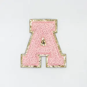 Benutzer definierte gestickte Gold Glitter Blanc Varsity Letter A-Z Chenille Patches Gestickte Logo Patches Stickerei Chenille