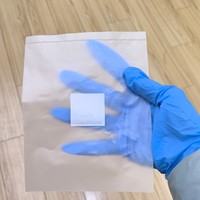 Sachets plats médicaux jetables en PE avec autocollant de dialyse à marquage à chaud, patch en papier, sacs étanches et résistants à l'humidité pour la vente en gros
