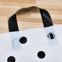 Sac à provisions en plastique PE-HD magasin personnalisé avec logo sacs à provisions en plastique pour vêtements sacs en plastique réutilisables