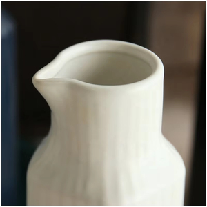 Vaisselle japonaise, cuisine moderne, distributeur de vinaigre et d'huile en céramique, couvercle en bois, contact alimentaire sûr, peut être chauffé à la vapeur - Product Image 3