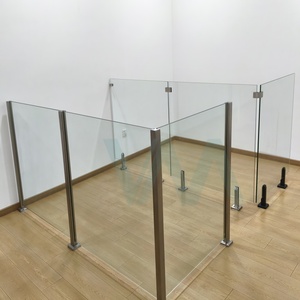 A10 a A90 Fácil de instalar Canal U Balaustrada de vidrio Garde-corps En Verre <span class=keywords><strong>Barandilla</strong></span> de vidrio sin marco Cerca de <span class=keywords><strong>balcón</strong></span> - Product Image 5