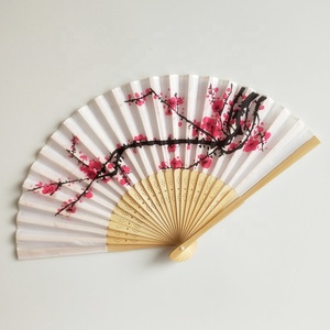 Abanico de Seda de Cerezo de 21 cm para Boda, Abanico Plegable de Bambú y Tela - Product Image 3