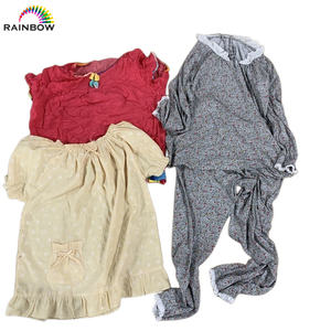 Abbigliamento usato pigiama abbigliamento da notte in Chiffon di seta - Product Image 3