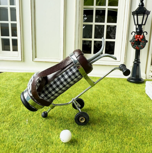 Nouveauté, ensemble <span class=keywords><strong>de</strong></span> golf miniature Elf pour <span class=keywords><strong>maison</strong></span> <span class=keywords><strong>de</strong></span> poupée DIY, chariot <span class=keywords><strong>de</strong></span> <span class=keywords><strong>club</strong></span> avec boule, modèle en métal, décoration <span class=keywords><strong>de</strong></span> <span class=keywords><strong>jouet</strong></span> - Product Image 2