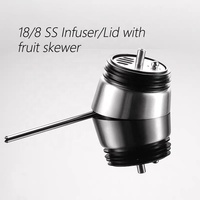 Carafe en verre 30OZ / 1500ML avec couvercle et brochettes à fruits en acier inoxydable, carafe en verre résistant à la chaleur avec couvercle anti-goutte et infuseur