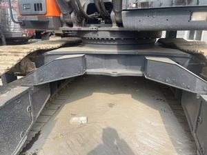 รถขุดตีนตะขาบ Doosan DX520 มือสอง ขนาด 52 ตัน อุปกรณ์หนักสำหรับงานหนัก รถขุดไฮดรอลิกสำหรับงานก่อสร้างและเหมืองแร่ - Product Image 4