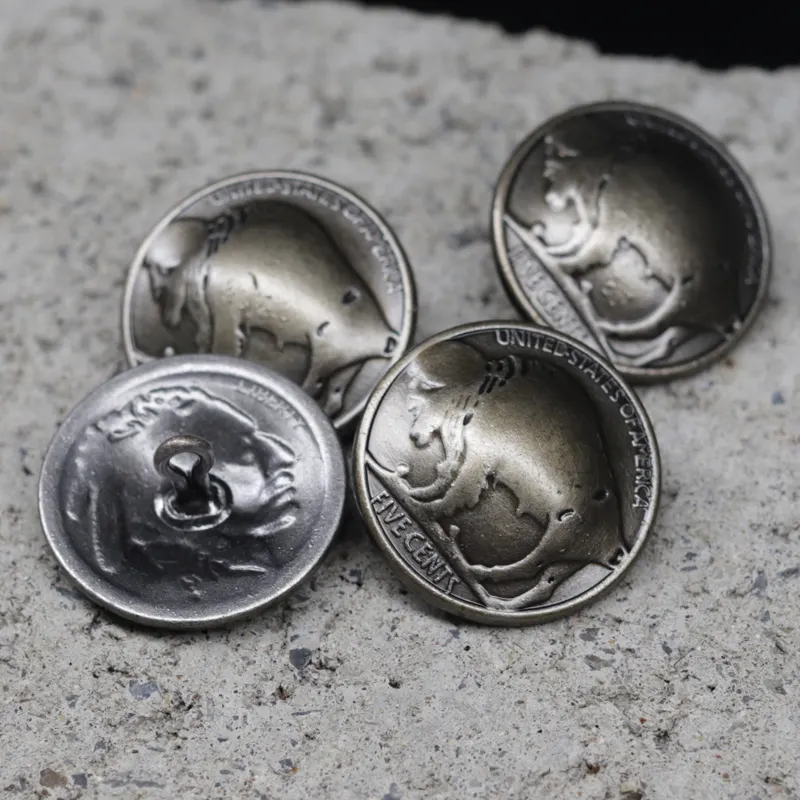 Hot selling 22mm bull pattern bronze zinc alloy handle button for vintage leather clothing