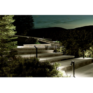 Lampadaire LED de jardin SENZHAO, poteau vertical incurvé, tête simple, étanche IP65, en aluminium, pour cour, allée, pelouse - Product Image 3