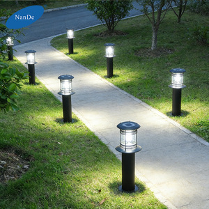 ไฟสนามหญ้าพลังงานแสงอาทิตย์ LED สำหรับภายนอกอาคาร กันน้ำ ใช้ตกแต่งสวน ลานบ้าน วิลล่า ลานกิจกรรม รูปทรงเรขาคณิต ใช้เซลล์แสงอาทิตย์แบบโมโนคริสตัลไลน์ - Product Image 2