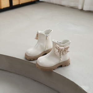<span class=keywords><strong>Botas</strong></span> de Perlas con Lazo para Niñas, <span class=keywords><strong>Botas</strong></span> de Princesa de Moda, Nuevo Estilo Otoño/<span class=keywords><strong>Invierno</strong></span> 2025, <span class=keywords><strong>Botas</strong></span> de PU con Suela Suave para Niñas - Product Image 3