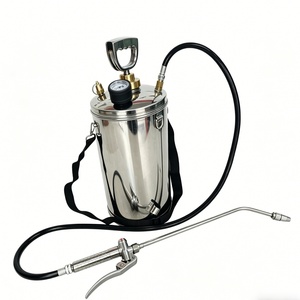 Pulvérisateur à pression manuelle en acier inoxydable 6L pour le contrôle des parasites et le jardinage - Product Image 1