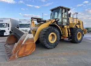 Chargeuse sur pneus Caterpillar 966G d'occasion, 6 tonnes, pour travaux lourds, construction, exploitation minière, moteur, pompe, modèle 2021, 195 kW - Product Image 2