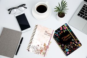 2024 2026 impression personnalisée A5 Agenda quotidien planificateur classeur étudiant cahier à spirale pour l'école <span class=keywords><strong>bureau</strong></span> enseignant objectifs académiques - Product Image 2