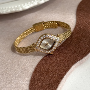 Scottie 9826 Orologio da <span class=keywords><strong>Donna</strong></span> di Lusso Stile Europeo Semplice Design Vintage Impermeabile in Acciaio Inossidabile al Quarzo Novità 2026 - Product Image 3