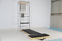 Torre de Pilates con plataforma, colchoneta, Moon Boxes, unidad independiente y mesa de trapezio