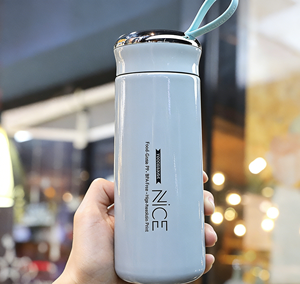 Botella de Agua de Viaje de Borosilicato Esmerilado con Logo Personalizado 2025 y Cuerda a Precio Económico Cristalería para Beber - Product Image 4