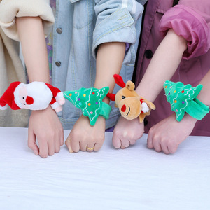 Creativa Santa Elk Clap Circle Linda pulsera de franela regalo de Navidad - Product Image 3