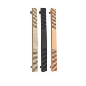 Poignée de tirage en aluminium Ross – Poignée moderne pour armoires, tiroirs et meubles, pour portes et placards - Product Image 1