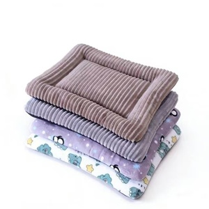 แผ่นรองนอนสัตว์เลี้ยงแบบหนา สำหรับฤดูใบไม้ร่วงและฤดูหนาว สำหรับสุนัขและแมว - Product Image 5