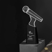 Trophée en cristal K9 transparent en gros, avec logo personnalisé, souvenirs, modèle de microphone laser, cadeaux de prix pour chanteur numéro 1