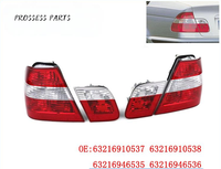 Nouveau Cadre Décoratif de Phare Arrière pour BMW Série 3 E46 2002-2005 Références OEM 63216946535 63216946536