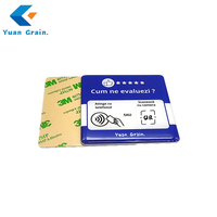 Autocollant de bureau étanche RFID NFC 213 personnalisé 100*100mm en PVC+Époxy avec adhésif arrière pour Restaurants, Hôtels et Cartes de Visite