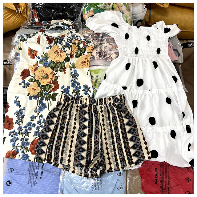 2026 Bales  New Dress Wholesale Bundle Top Quality Mixed Designs Clothes for Women Wholesale of Low-priced Inventory