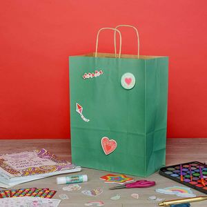 Sacs de courses en papier kraft moyens avec poignées, sacs fourre-tout artisanaux pour boutiques, magasins de détail, fêtes d'anniversaire, sacs en papier pour bijoux - Product Image 5