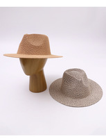 Nouvelle Arrivée Été – Chapeau Fedora en Polyester Tressé Multicolore pour Femme – Simple, Décontracté, Protection Solaire Extérieure