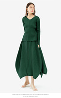 Costume deux pièces de base de couleur unie, nouveau produit de printemps 2023, grande demi-jupe pivotante, manches longues, col en v, robe et robe