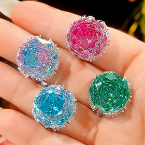 Anillos de circonita cúbica de alta calidad de 16 mm con corte rosa, ajustables, con halo oculto, modernos, chapados en platino y cobre, para fiestas, para mujer - Product Image 1
