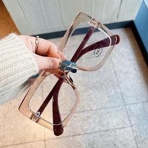 UNOC 2022 Retro Square Frame Eyewear Gafas <span class=keywords><strong>para</strong></span> damas Marco óptico de alta calidad con bloqueo de <span class=keywords><strong>luz</strong></span> <span class=keywords><strong>azul</strong></span> <span class=keywords><strong>PC</strong></span> <span class=keywords><strong>Lentes</strong></span> acrílicas - Product Image 3