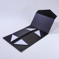 Caja Cosmética Personalizada Minimalista en Negro Mate con Diseño Geométrico, Empaque Premium para Gafas y Cuidado de la Piel