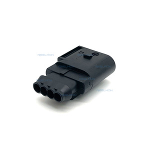 Connettore Femmina Sigillato a 4 Pin Kostal per Cablaggio Automobilistico BMW e Mercedes, Codice 50390637 - Product Image 4