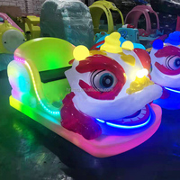Manège de divertissement pour enfants : Voiture tamponneuse électrique en plastique pour parcs d'attractions intérieurs/extérieurs et centres commerciaux