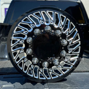 Rines de Camioneta Negros Personalizados XINLAI, Forjados, de 10 Birlos, para Ford F450 F550, 28 Pulgadas, 10x225 - Product Image 3