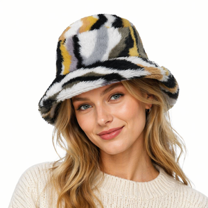 Gorro de Invierno de Felpa Sintética con Estampado Múltiple, Diseño de Vaca, Leopardo, Cebra y Cuadros, Gorro Cálido de Ala Ancha para Mujer - Product Image 3