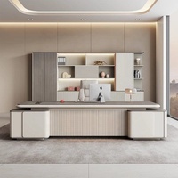 Bureau de direction de luxe rectangulaire avec panneau USB intégré pour PDG, directeur et cadre supérieur