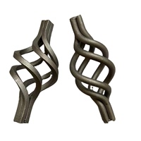 Ornements en métal de porte à bas prix paniers en fer forgé pour garde-corps d'escalier